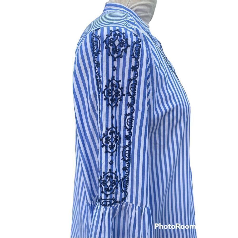 LOFT Blue & White Bell Sleeve Embroidered Top Sz M Boho Tunic Crisp Vacation - Picture 4 of 12